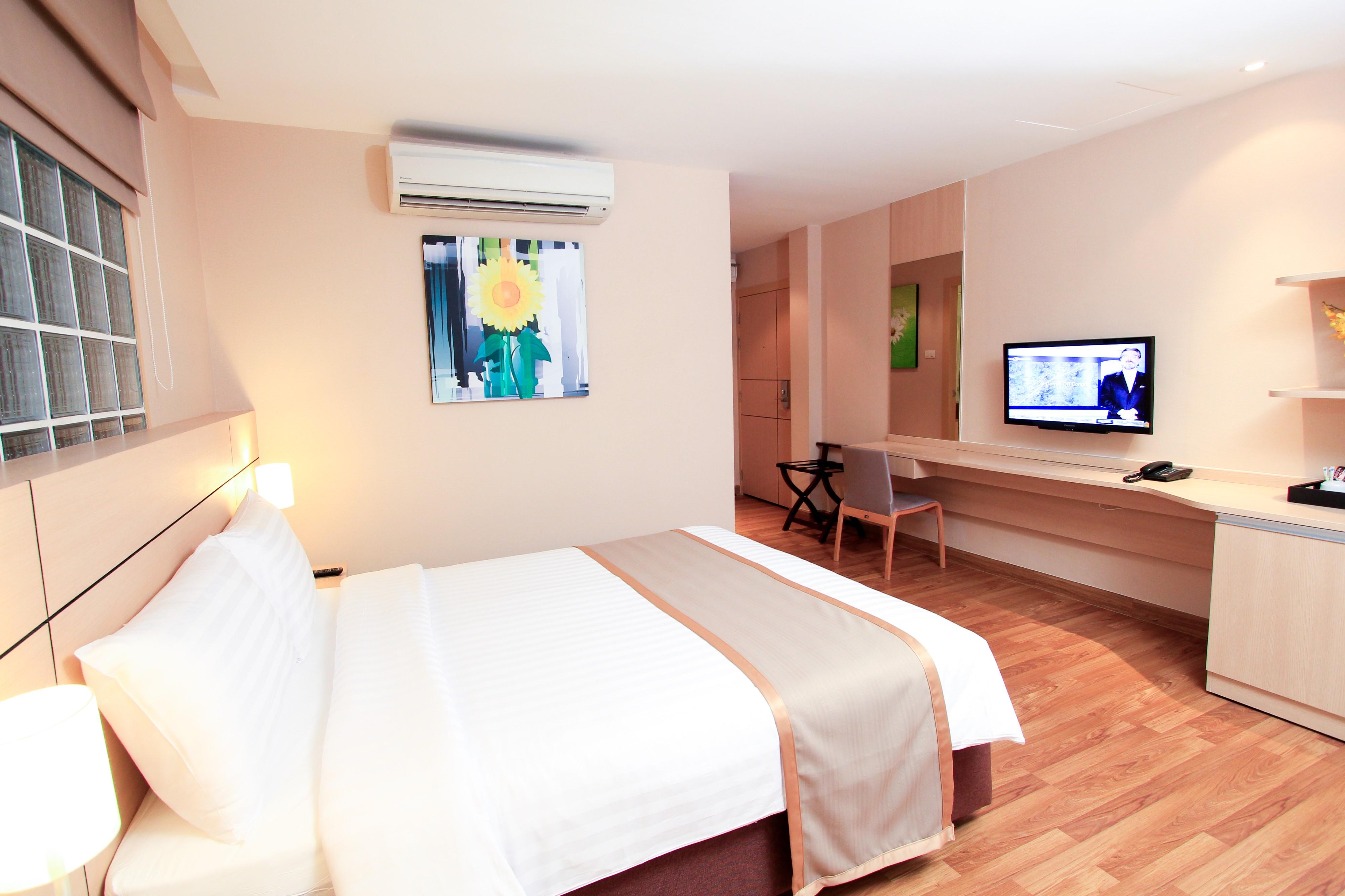 Petals Inn Банкок Екстериор снимка