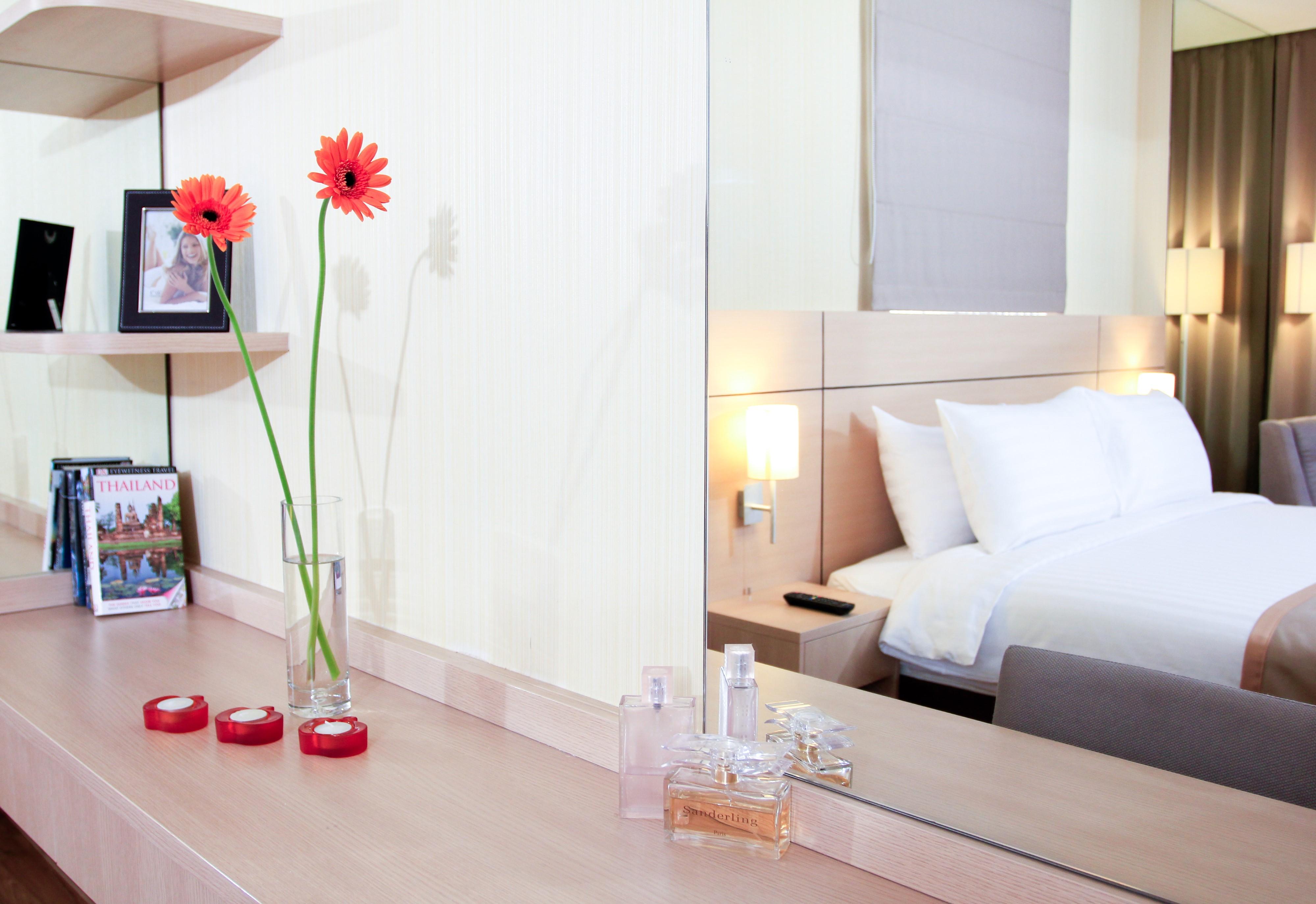 Petals Inn Банкок Екстериор снимка